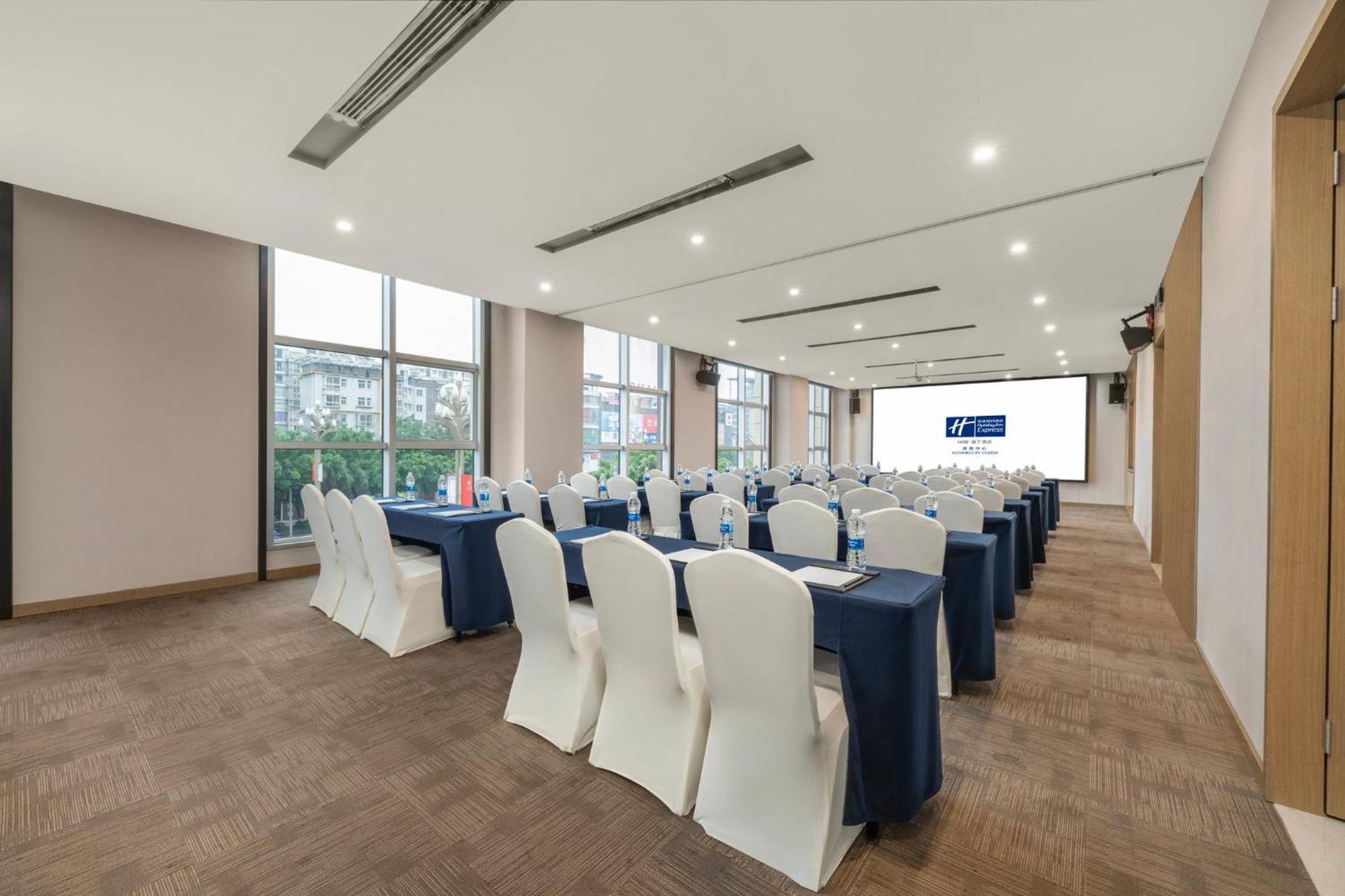 Holiday Inn Express - Xichang City Center By Ihg Exterior photo