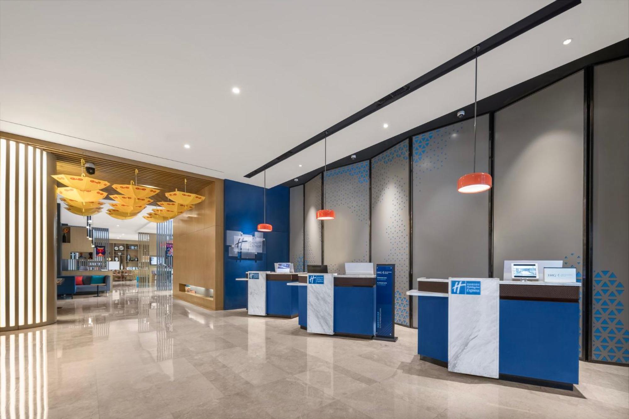 Holiday Inn Express - Xichang City Center By Ihg Exterior photo