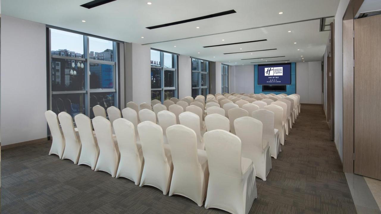 Holiday Inn Express - Xichang City Center By Ihg Exterior photo