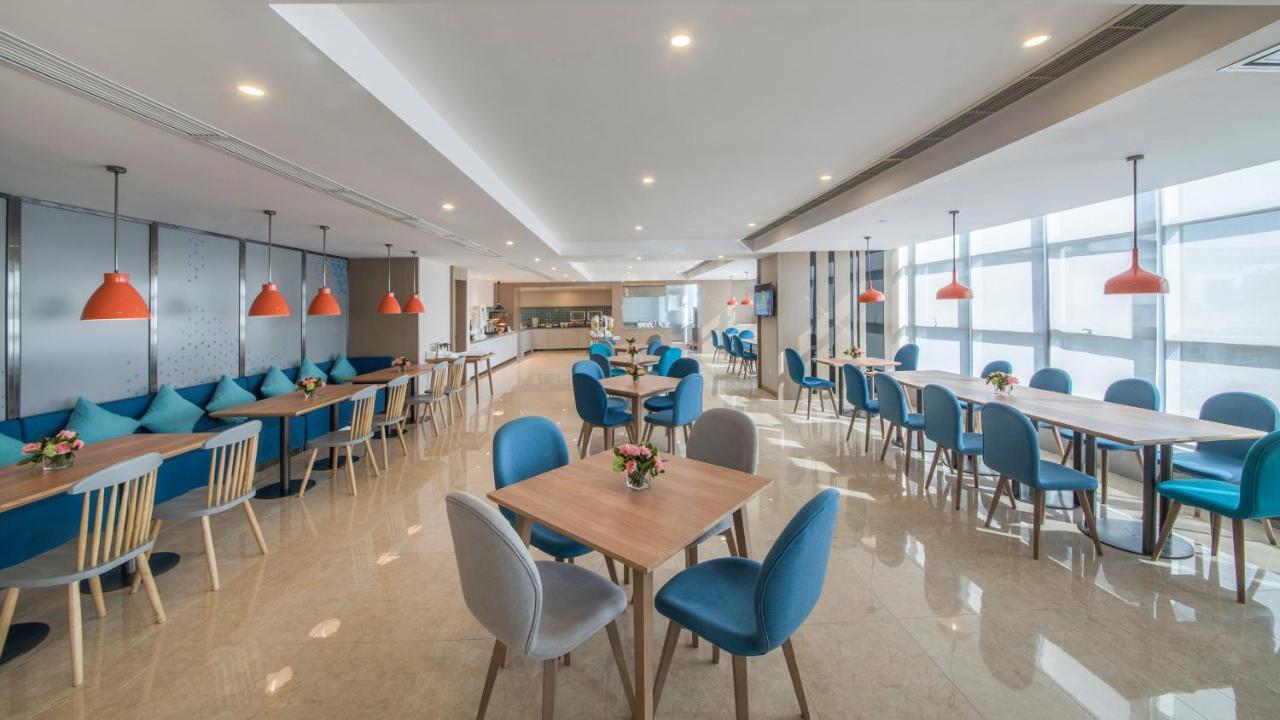 Holiday Inn Express - Xichang City Center By Ihg Exterior photo