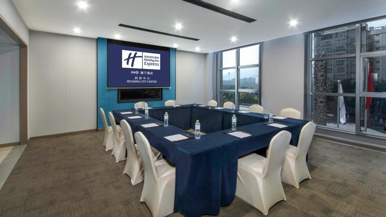 Holiday Inn Express - Xichang City Center By Ihg Exterior photo
